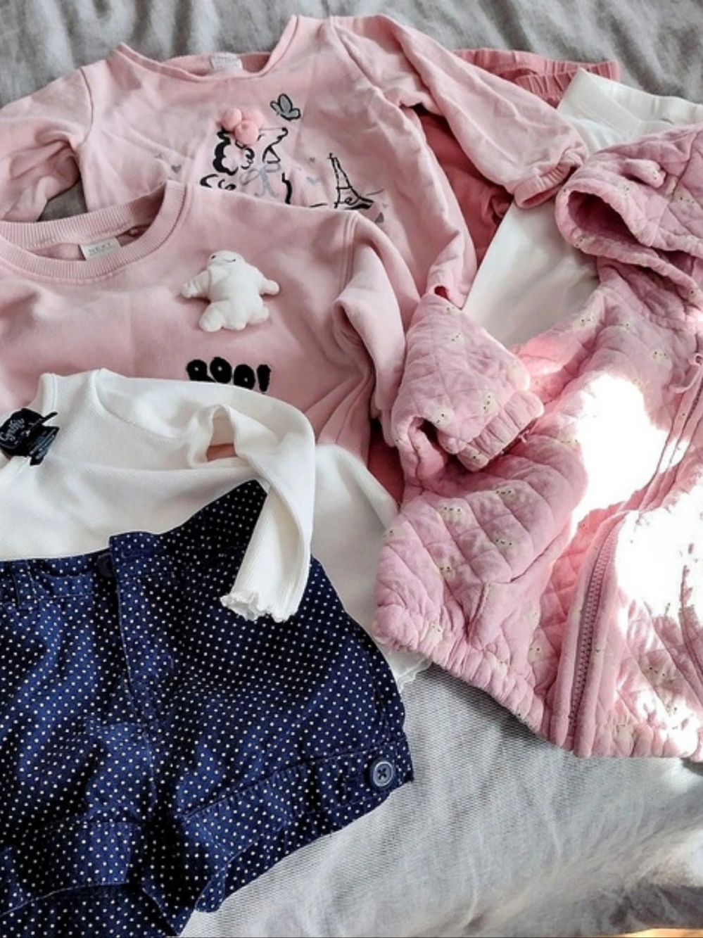 Toddler Girls Bundle Pink Sweatshirts Leggings Blue Shorts White Top 9- 18M